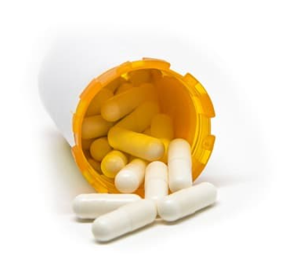 뚜껑이 열려 있는 아르기닌